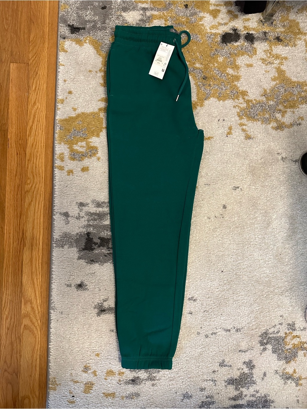 Men’s Green Drawstring Sweatpants Size M